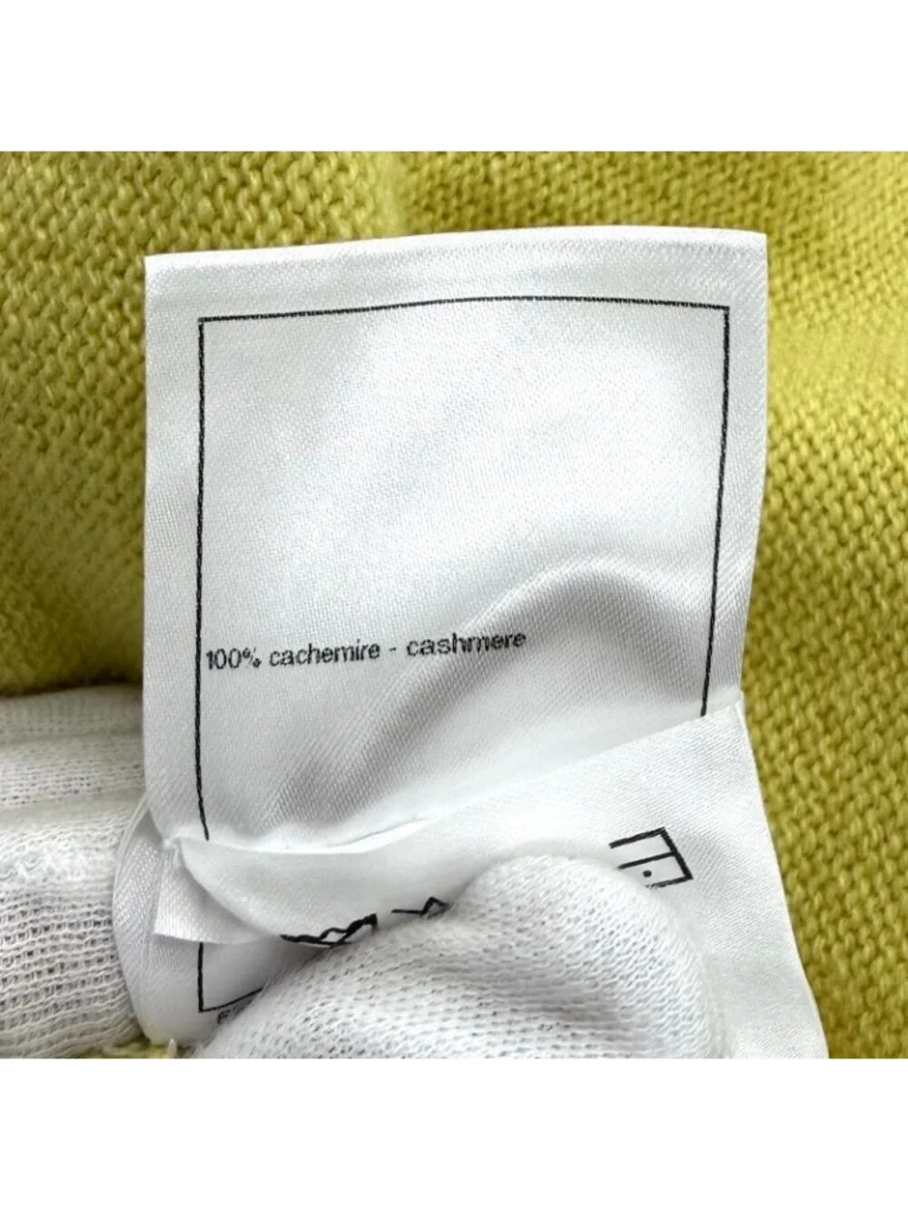 Chanel Cashmere 100% Oversized CC Logo Sequin Long Sleeve Tunic Yellow Purple 34